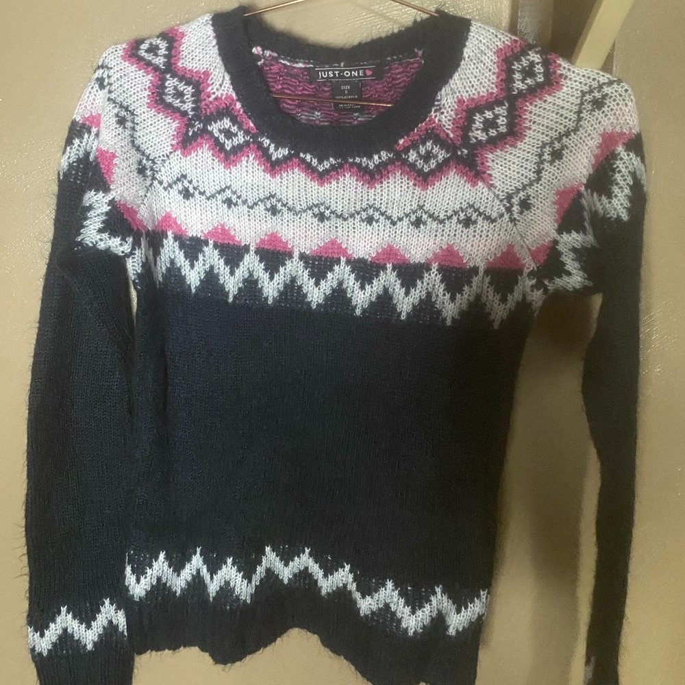 Just One Acrylic long sleeve Sweater